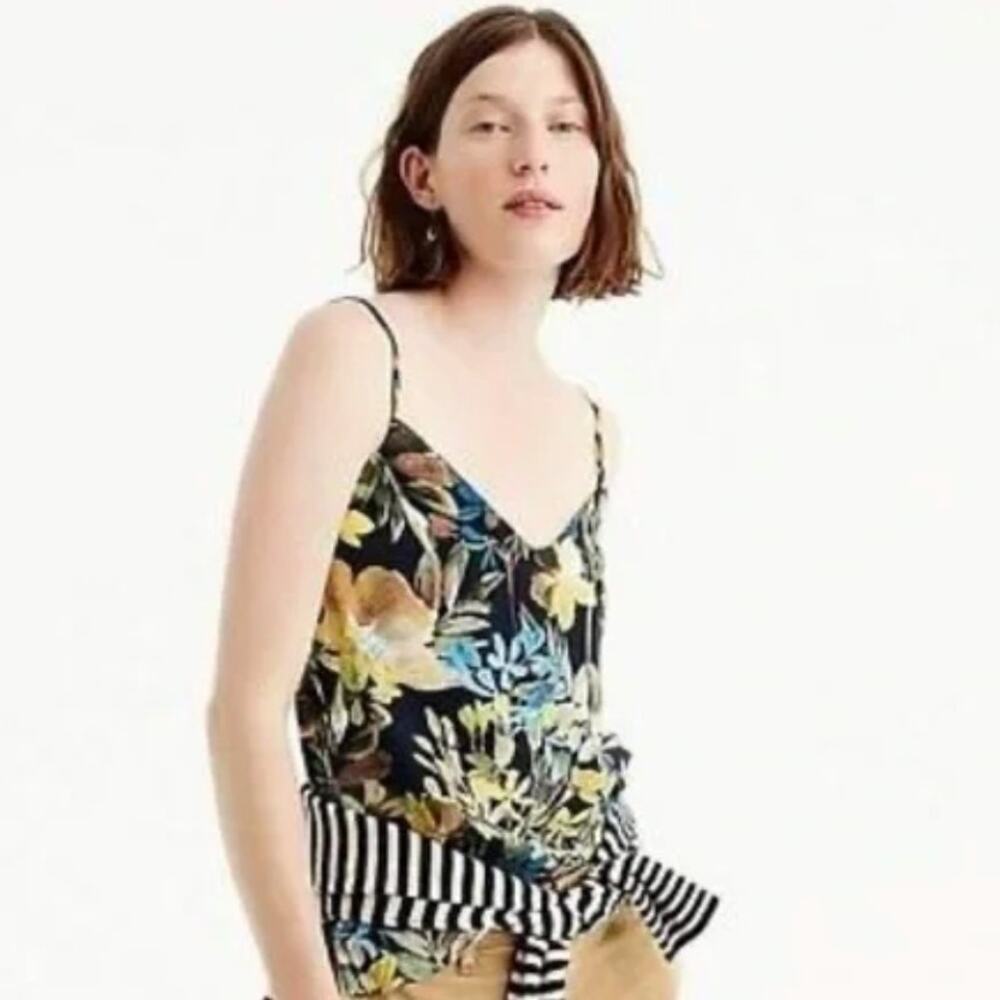 2/$30 J. Crew V-Neck Camisole in Watercolor Navy Floral H6900 Size 00